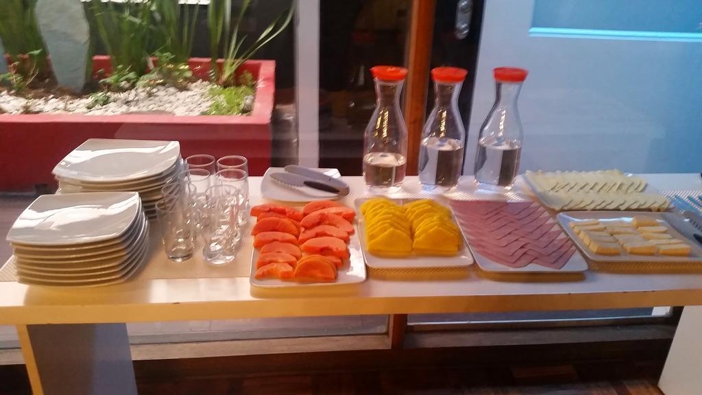 Suites Casa Lozada Богота Экстерьер фото